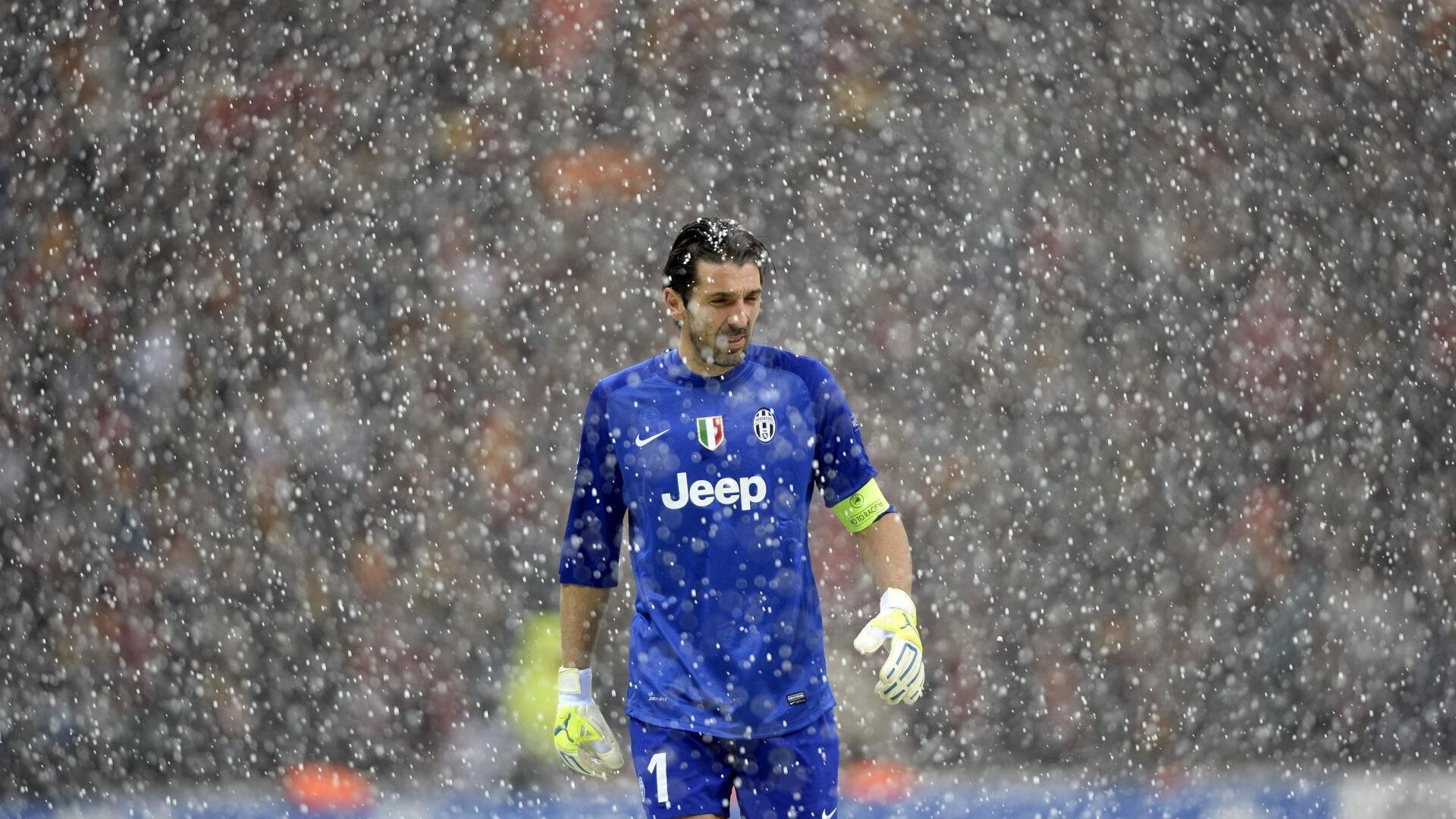 “西甲攻防转换:精彩纷呈,球迷欢呼不断”,西甲防守