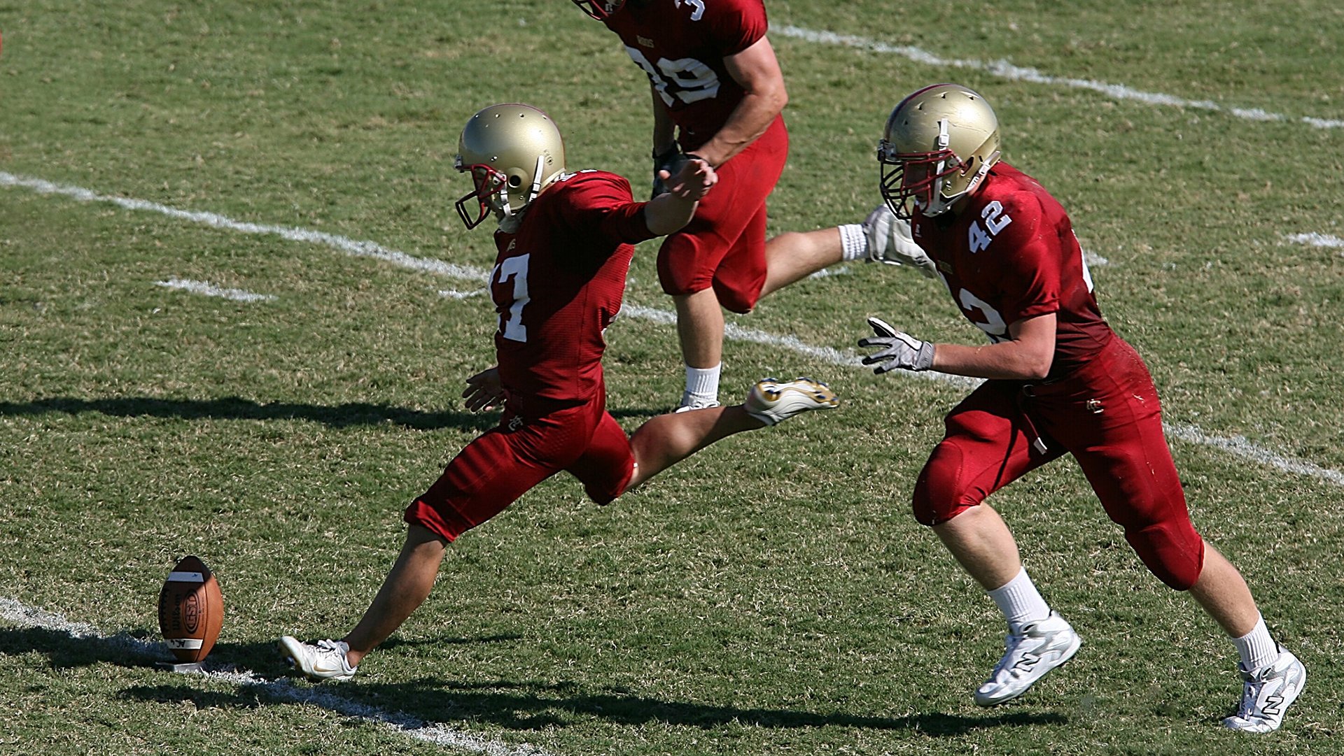 足球与人工智能融合实验室正式运营,人工智能足球机器人